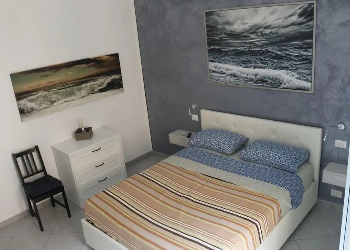 Oda ve Kahvaltı Del Corso Cefalù