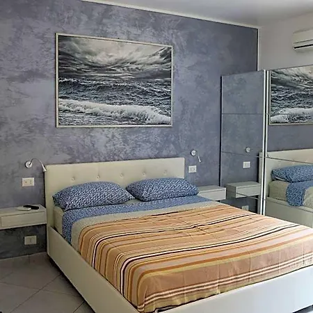 Del Corso Bed & Breakfast 4*